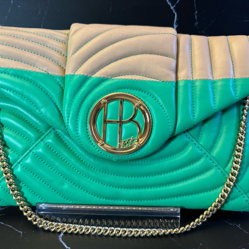 HENRI BENDEL NWT clutch bag with chain